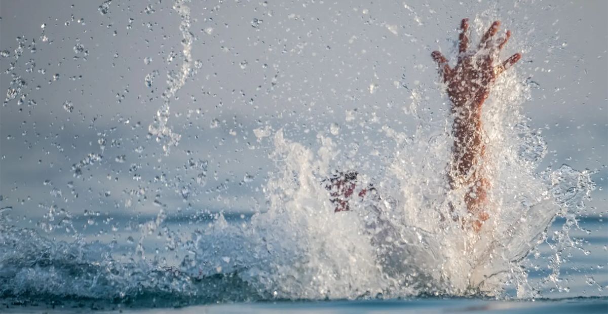 عاجل: “ممنوع الاقتراب”.. 4 خطوات كي تنقذ شخصا من الغرق