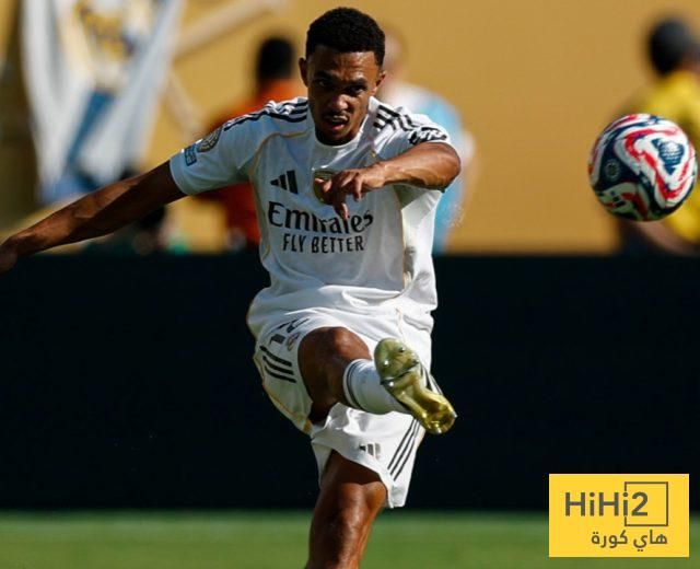 عاجل: ماذا قدم أرنولد في مباراة دورتموند؟