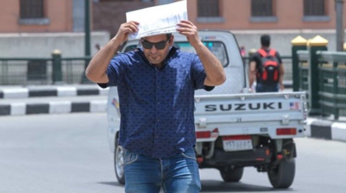 عاجل: طقس الأحد.. حرارة مرتفعة واضطراب في الملاحة البحرية