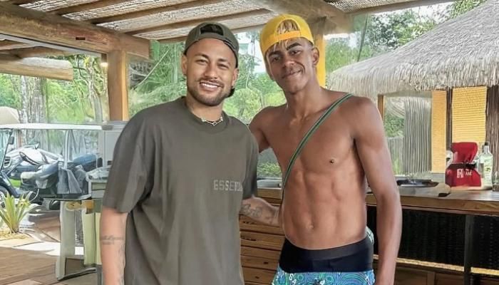 عاجل: ديكو يقارن بين «الظاهرة» لامين ونيمار.. ويصدم ميسي ورونالدو