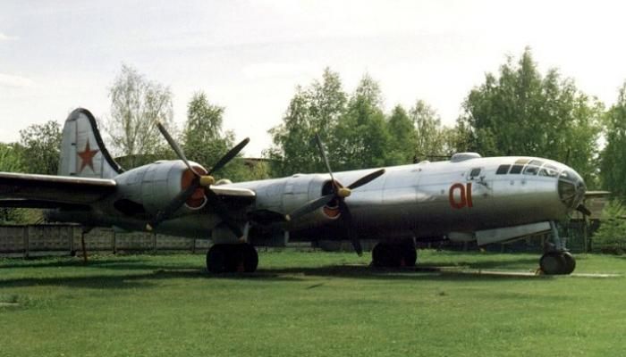 عاجل: من السماء إلى المصانع.. كيف استنسخ السوفيات القاذفة بي-29؟