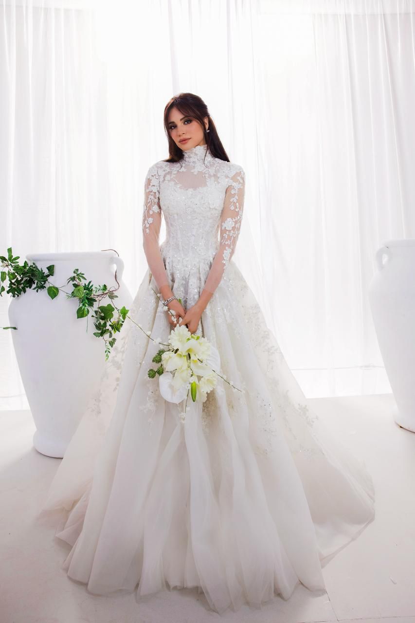 عاجل: صورة زفاف آمال ماهر تثير الجدل.. هل تزوجت من جديد؟