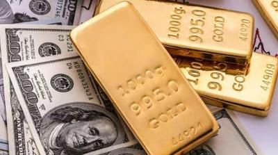 الذهب ينخفض مع صعود الدولار