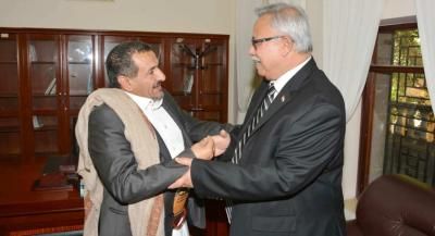 أخبار اليمن : بن حبتور يعزي بوفاة البرلماني زيد أبو علي