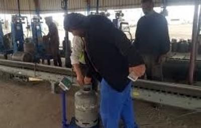 أخبار اليمن : نزول ميداني للرقابة على محطات الغاز