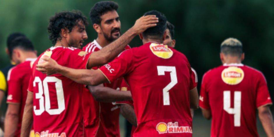 بن شرقي وجراديشار وديانج وشكري فى تشكيل الأهلي لمواجهة منتخب الشباب ودياً