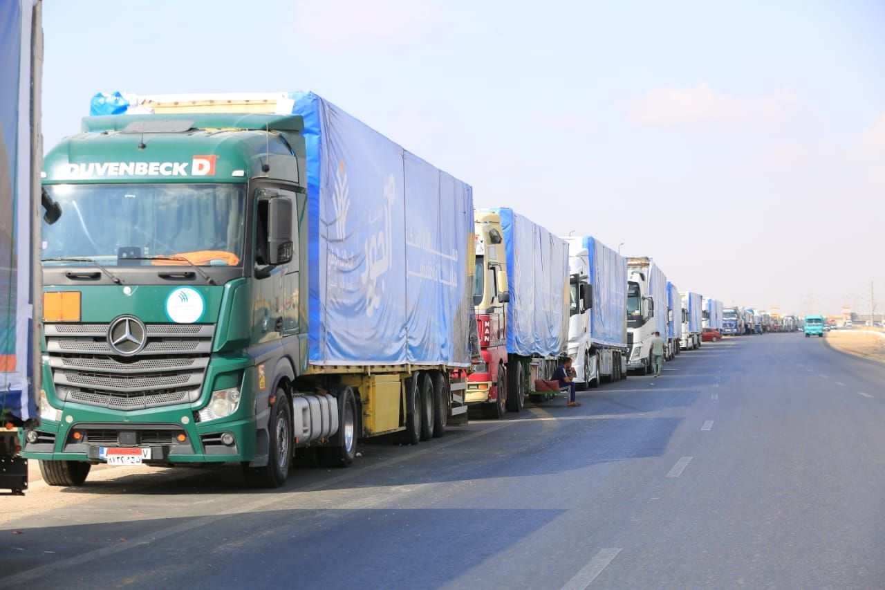 قافلة التحالف الوطني رقم 11 تنطلق لدعم غزة بـ 200 شاحنة إغاثية.. "صور"