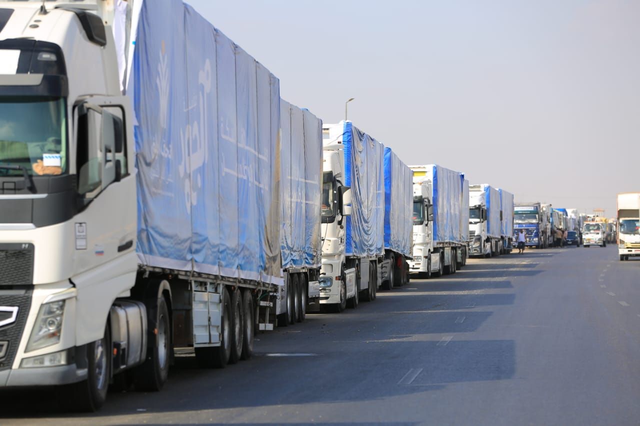 قافلة التحالف الوطني رقم 11 تنطلق لدعم غزة بـ 200 شاحنة إغاثية.. "صور"