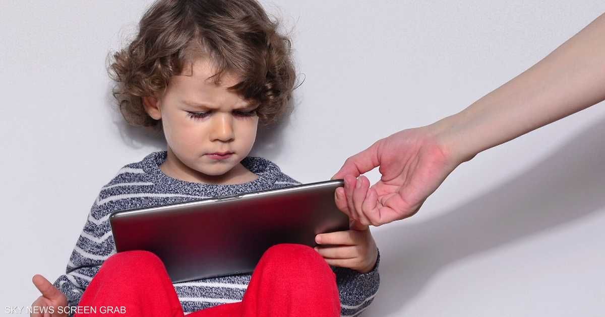 العالم اليوم - دراسة حديثة تكشف ما تفعله الشاشات بـ"قلوب الأطفال"