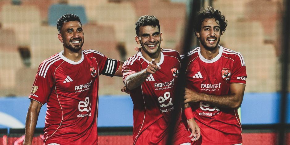 انتهاء الشوظ الأول بين الأهلى وغزل المحلة بالتعادل السلبي فى الشوط الأول