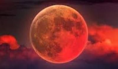 أخبار اليمن : مساء الأحد: خسوف كلي للقمر