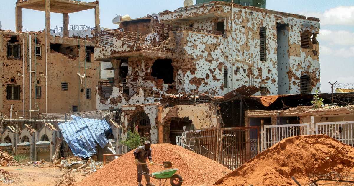 العالم اليوم - واشنطن تفرض عقوبات على كتيبة البراء ووزير المالية السوداني