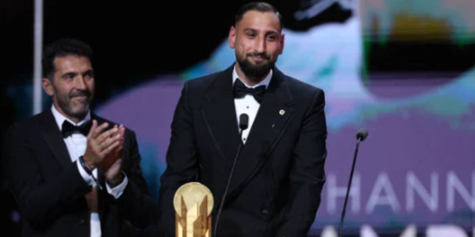 مباشر الكرة الذهبية.. دوناروما يفوز بجائزة ياشين لأفضل حارس فى العالم