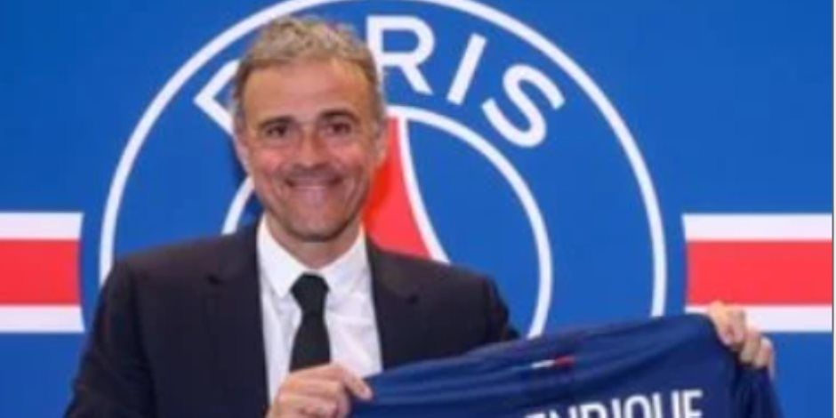 مباشر الكرة الذهبية.. لويس إنريكي يتوج بجائزة أفضل مدرب في العالم