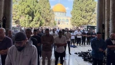 خطيب الأقصى يحذر من إنهياره