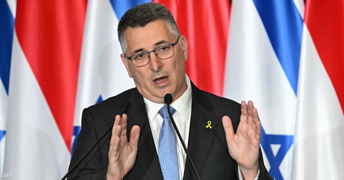 العالم اليوم - ساعر: إسرائيل لن تدفن رأسها في الرمال أمام تسليح حزب الله