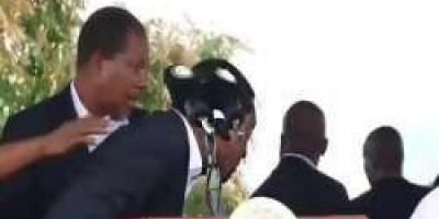 أخبار اليمن : رئيس هذه الدولة يتعرّض للرشق بالحجارة!