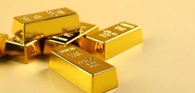 الذهب يحافظ على مكاسبه