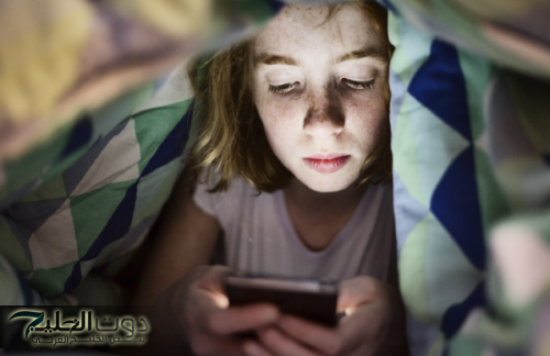 الفيديوهات القصيرة وتأثيراتها العميقة على عقول الأطفال… مخاطر نفسية وسلوكية متزايدة