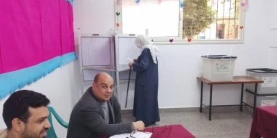 توافد الناخبين على لجان المطرية مع انطلاق جولة الإعادة بانتخابات النواب 2025