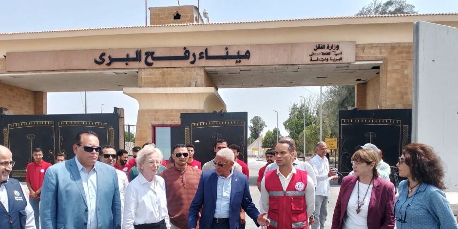 «القاهرة الإخبارية»: مصر تدفع قافلة مساعدات ضخمة إلى غزة لتخفيف آثار الأمطار الغزيرة وتدهور الأوضاع الإنسانية