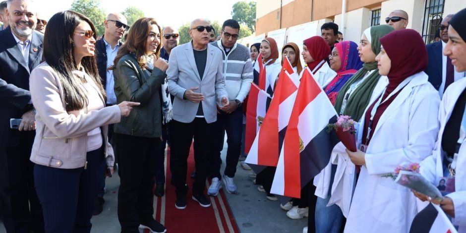 وزيرا التخطيط والتنمية المحلية ومحافظ الأقصر يفتتحون المجزر الآلي