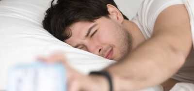 لماذا يشعر البعض بالضياع عند الاستيقاظ؟