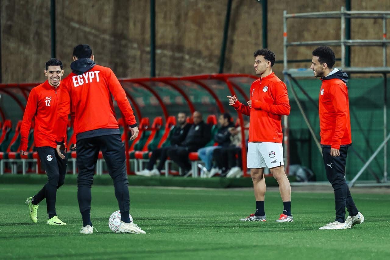 منتخب مصر يختتم تدريباته استعدادا لمواجهة زيمبابوى غدا.. صور