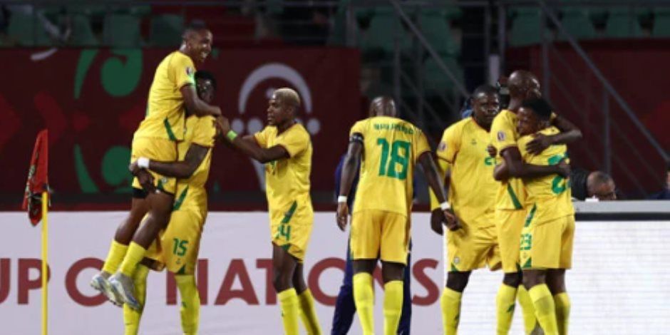 منتخب الفراعنة يتأخر 1 - 0 أمام زيمبابوى بعد مرور 30 دقيقة.. صور