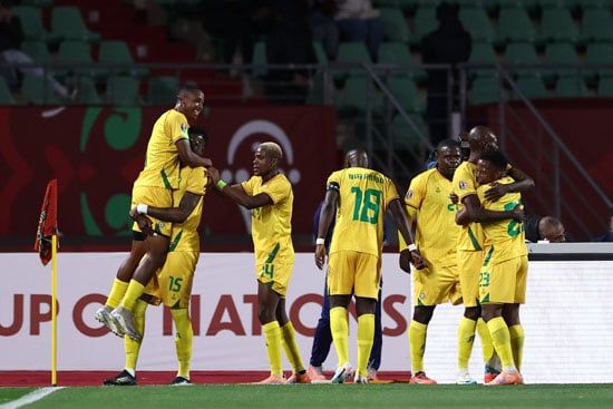 منتخب الفراعنة يتأخر 1 - 0 أمام زيمبابوى بعد مرور 30 دقيقة.. صور