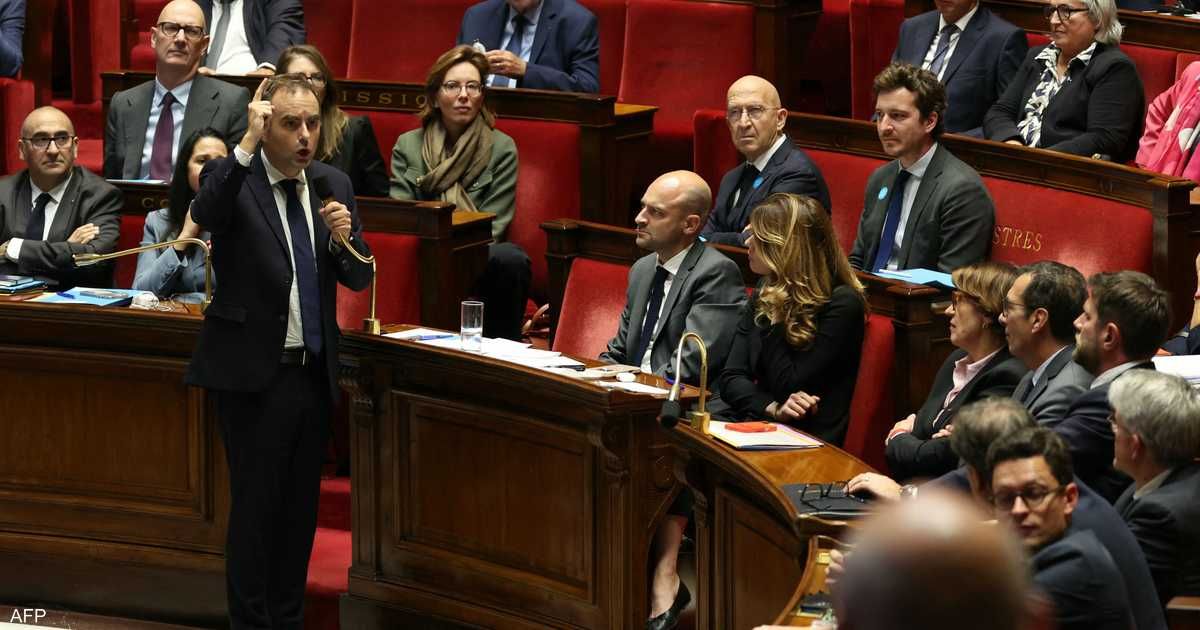 العالم اليوم - فرنسا تقر تشريعاً طارئاً لتفادي الفراغ المالي في 2026