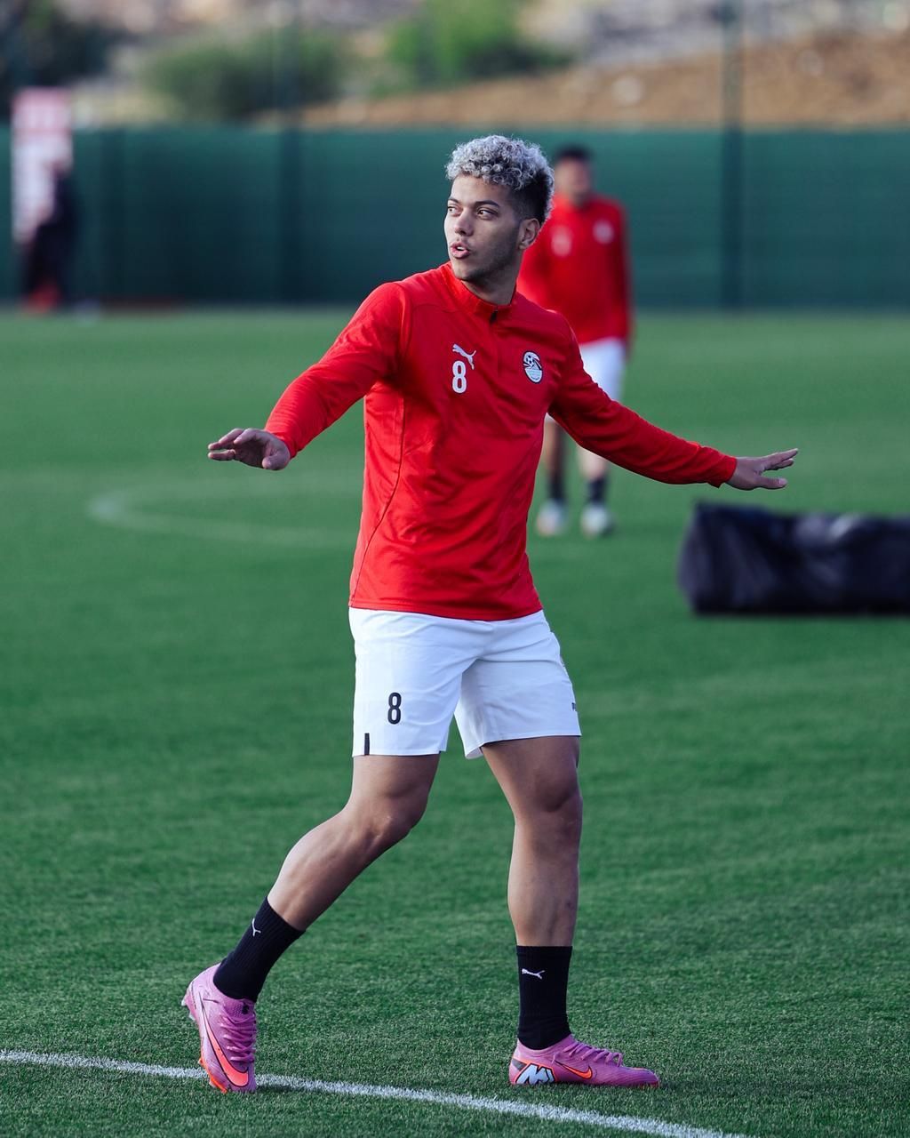 منتخب الفراعنة يختتم تدريباته استعدادا لمواجهة أنجولا غدا.. صور