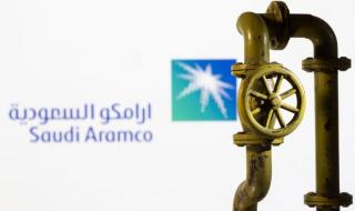 بلومبرج: أرامكو في محادثات مع بنوك عالمية بشأن بيع أسهم…