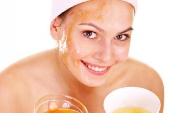 «جربي وصفة المشاهير»... تقشير البشرة في 10 دقائق اكتشف أسرع وأسهل الطرق لاستعادة نضارة بشرتك وإزالة خلايا الجلد الميتة باستخدام مكونات طبيعية تمنحك إشراقة فورية