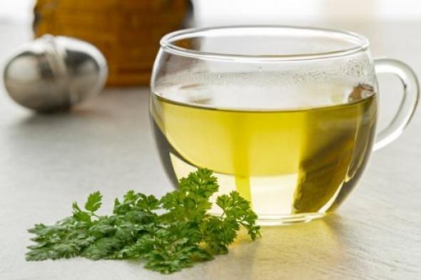 «كنز رباني موجود في كل بيت مصري».. تناول مشروب مغلى البقدونس صباحاً لخمسة أيام متتالية وشاهد المعجزات في جسدك!!؟