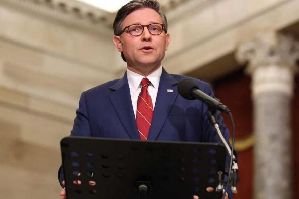 العالم اليوم - رئيس مجلس النواب الأميركي يعلق على ربط ترامب بقضية إبستين